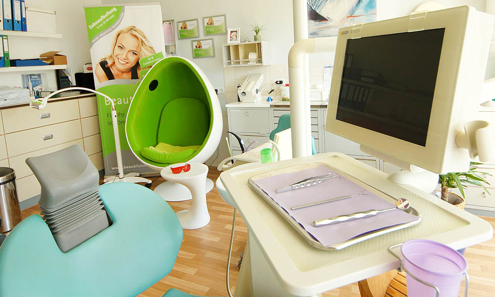 Zahnarztpraxis Dr Katrin Bleul-Fischhaber in Nauheim